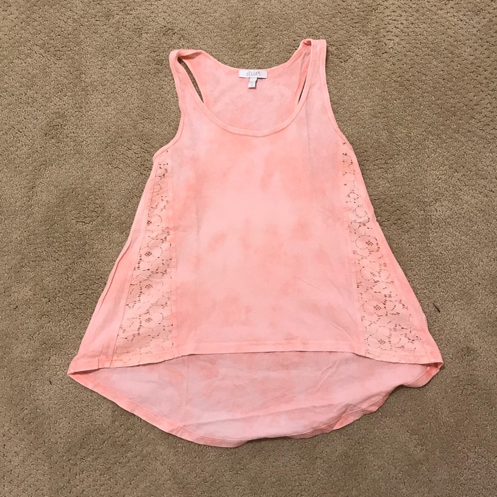 Delia’s pink tank top!!